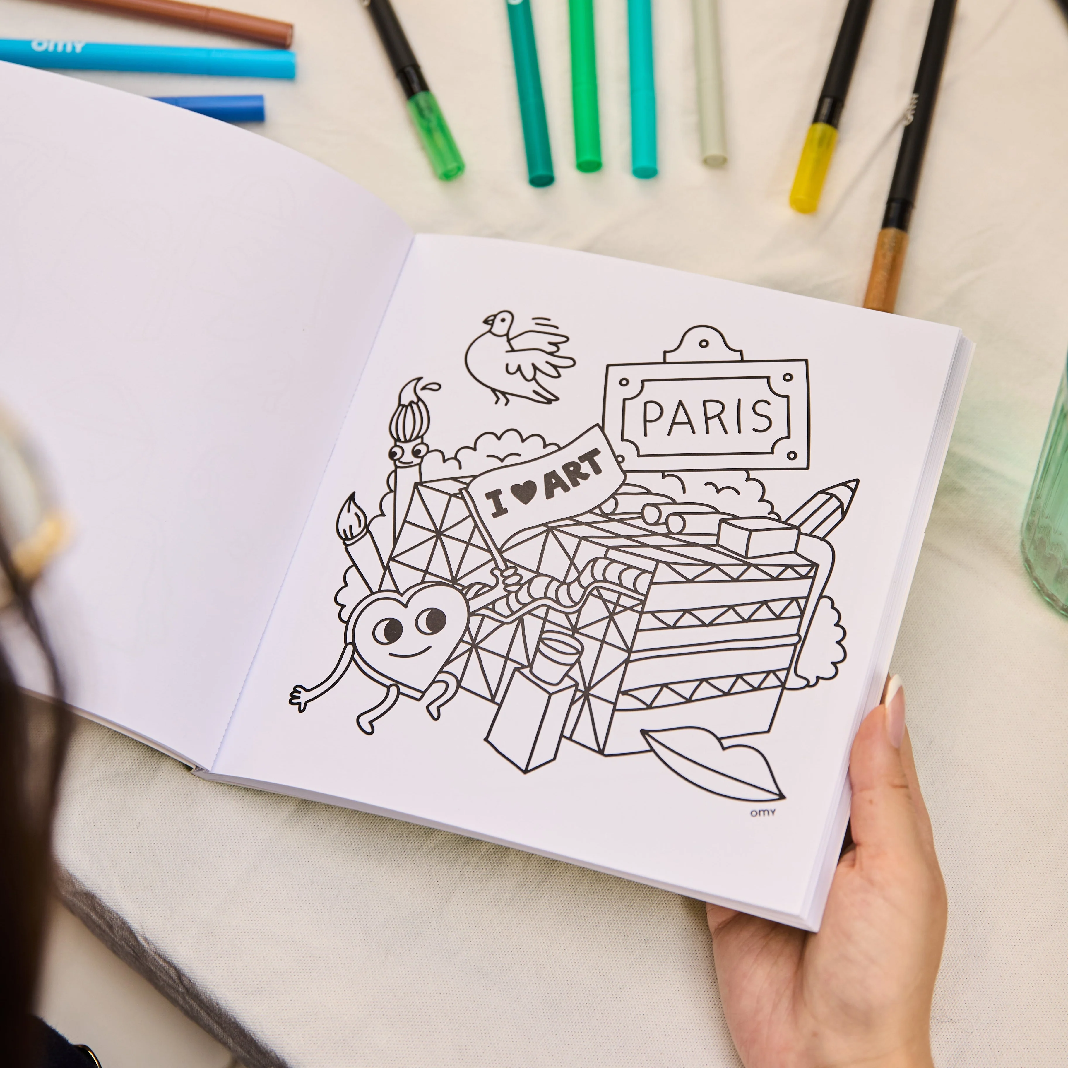 Cozy Art - Paris - Image 4